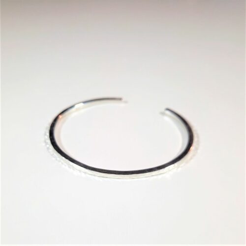 Silber Armspange 'gehämmert'